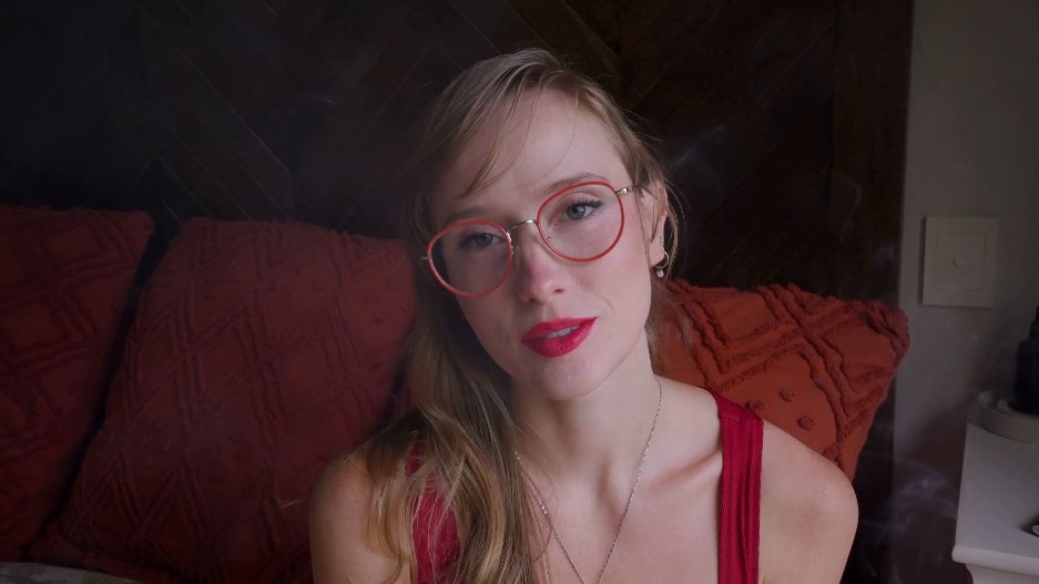 Scarlet Chase - SFW Smoking Fetish - RolePlay -Handpicked Jerk-Off Instruction